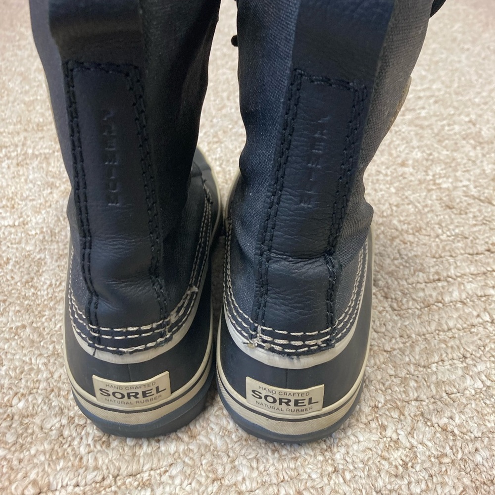 Sorel Insulated Boots - Picture 3 of 7